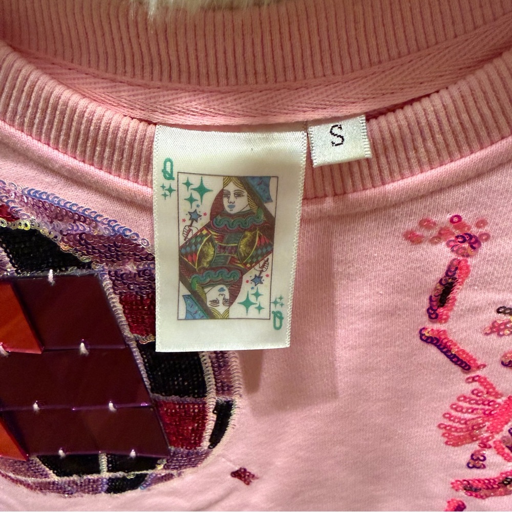Queen of sparkles sweater - Picture 3 of 3